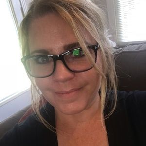 Meet your Posher, Melanie